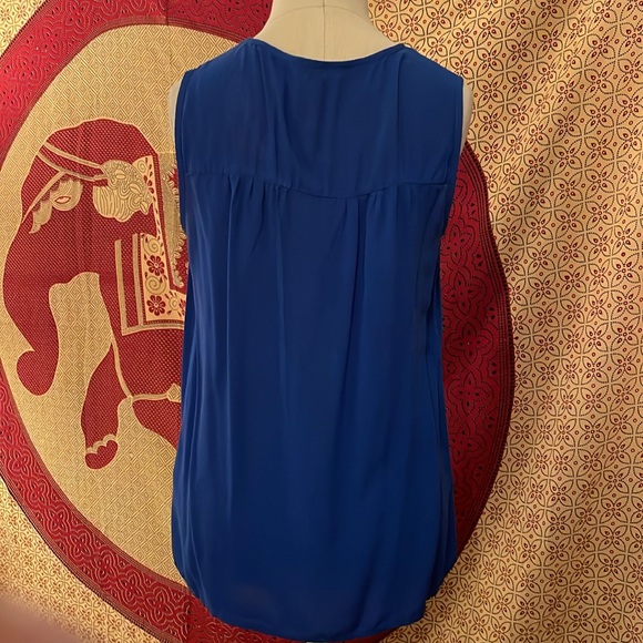 Boden royal blue smocked sleeveless top - Picture 4 of 5